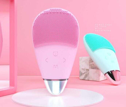 Portable Facial Cleansing Brush